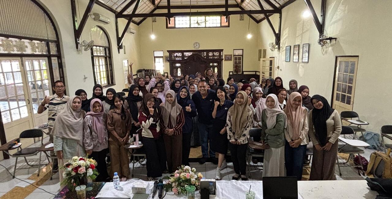 BBI Shares Manufacturing Industry Insights at Guest Lecture in AKS Ibu Kartini Semarang