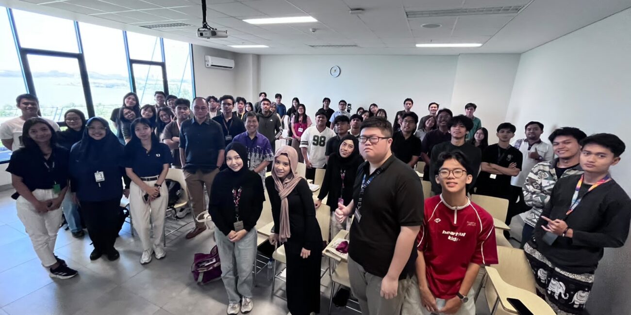 AOI Shares Insights on Industrial Automation and Digitalization at BINUS University Semarang